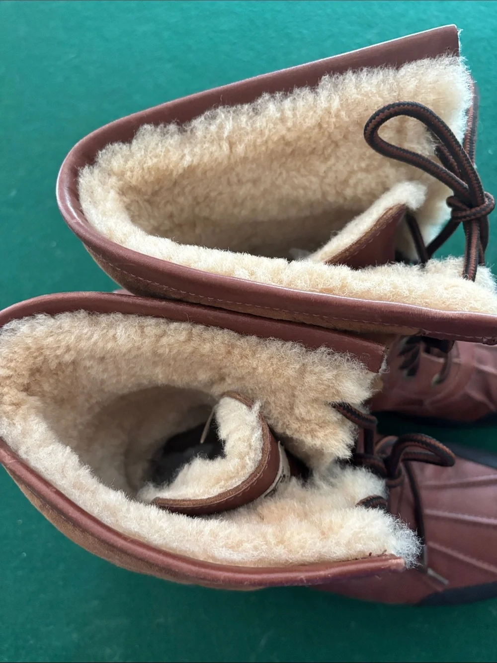 UGG Mens Butte Worchester Brown Leather Waterproof Vibram Boots Size 11